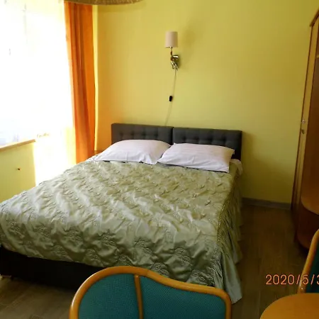 Pokoje Goscinne Natalia Miedzyzdroje Exterior photo